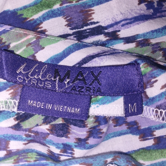 Miley Cyrus & Max Azria - Picture 4 of 4